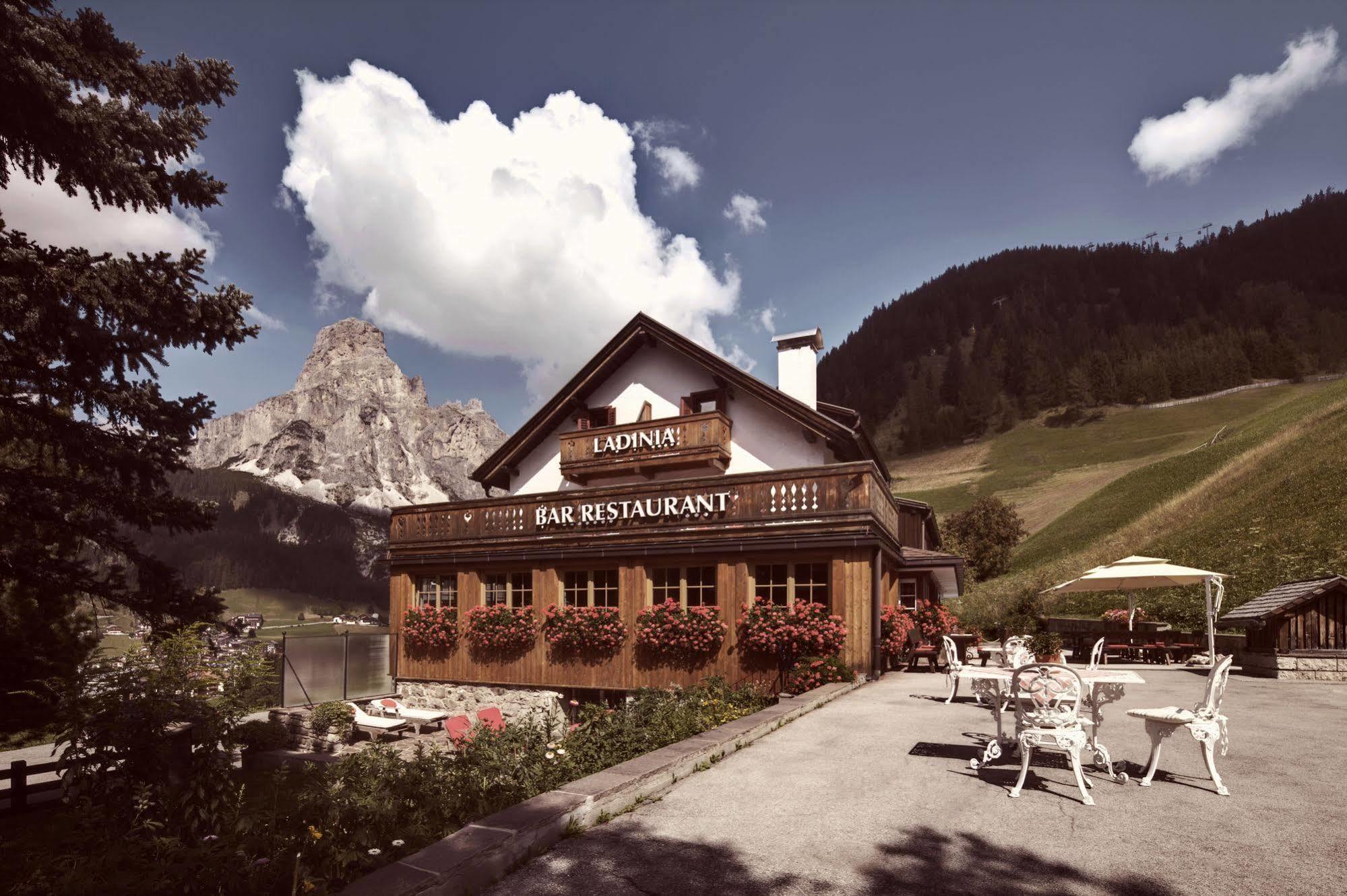 Berghotel Ladinia Kurfar Exterior foto