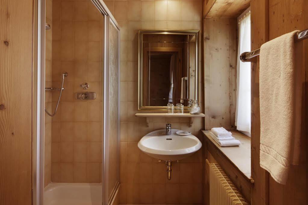 Berghotel Ladinia Kurfar Exterior foto